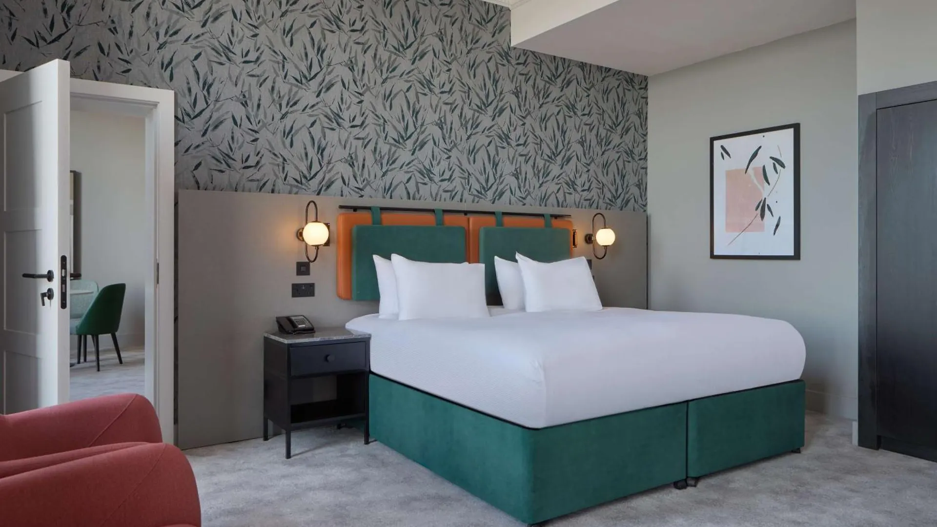 Doubletree By Hilton Brighton Metropole Hotel