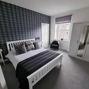 Bespoke Tours Scotland @ Morrison Street Apartment EDI
