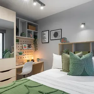 For Students Only Fresh Alma Place Royaume-Uni