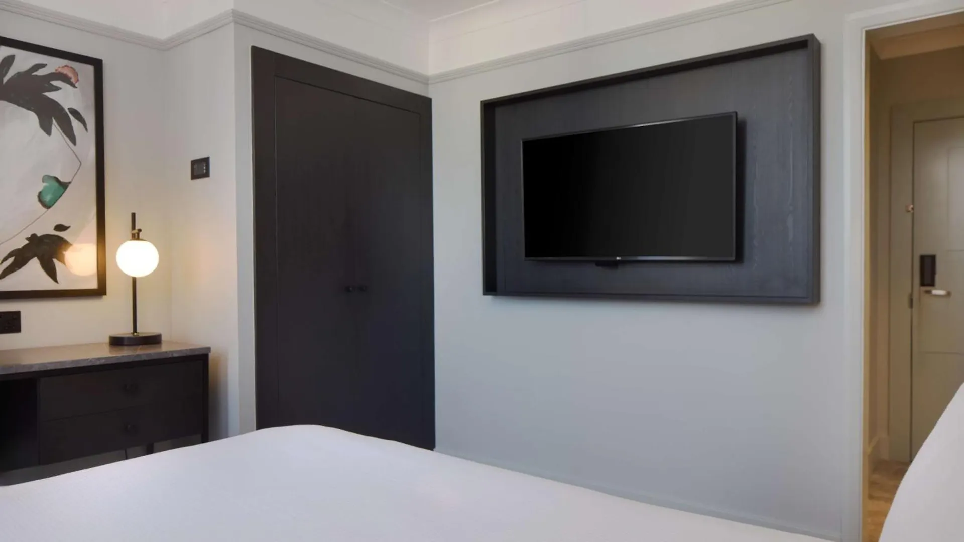 Doubletree By Hilton Brighton Metropole Hotel
