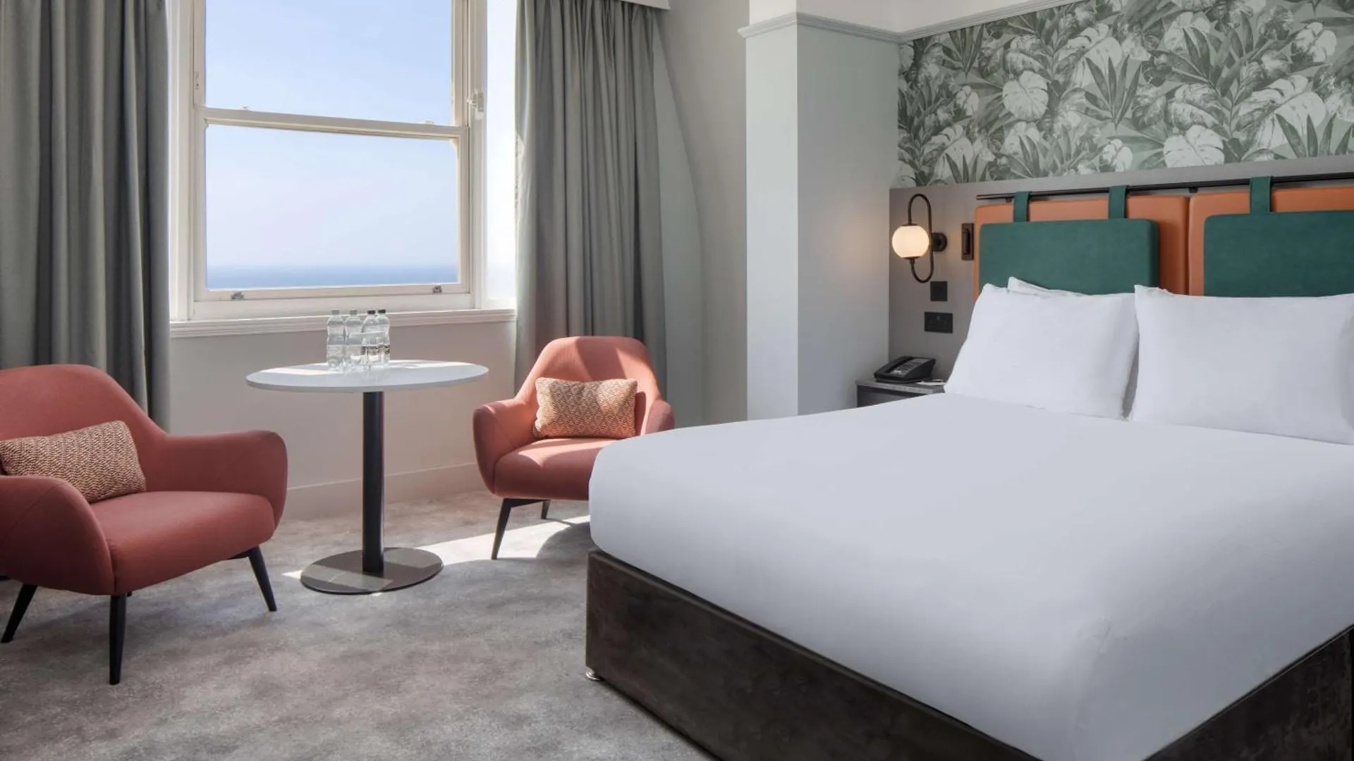 Doubletree By Hilton Brighton Metropole Hotel