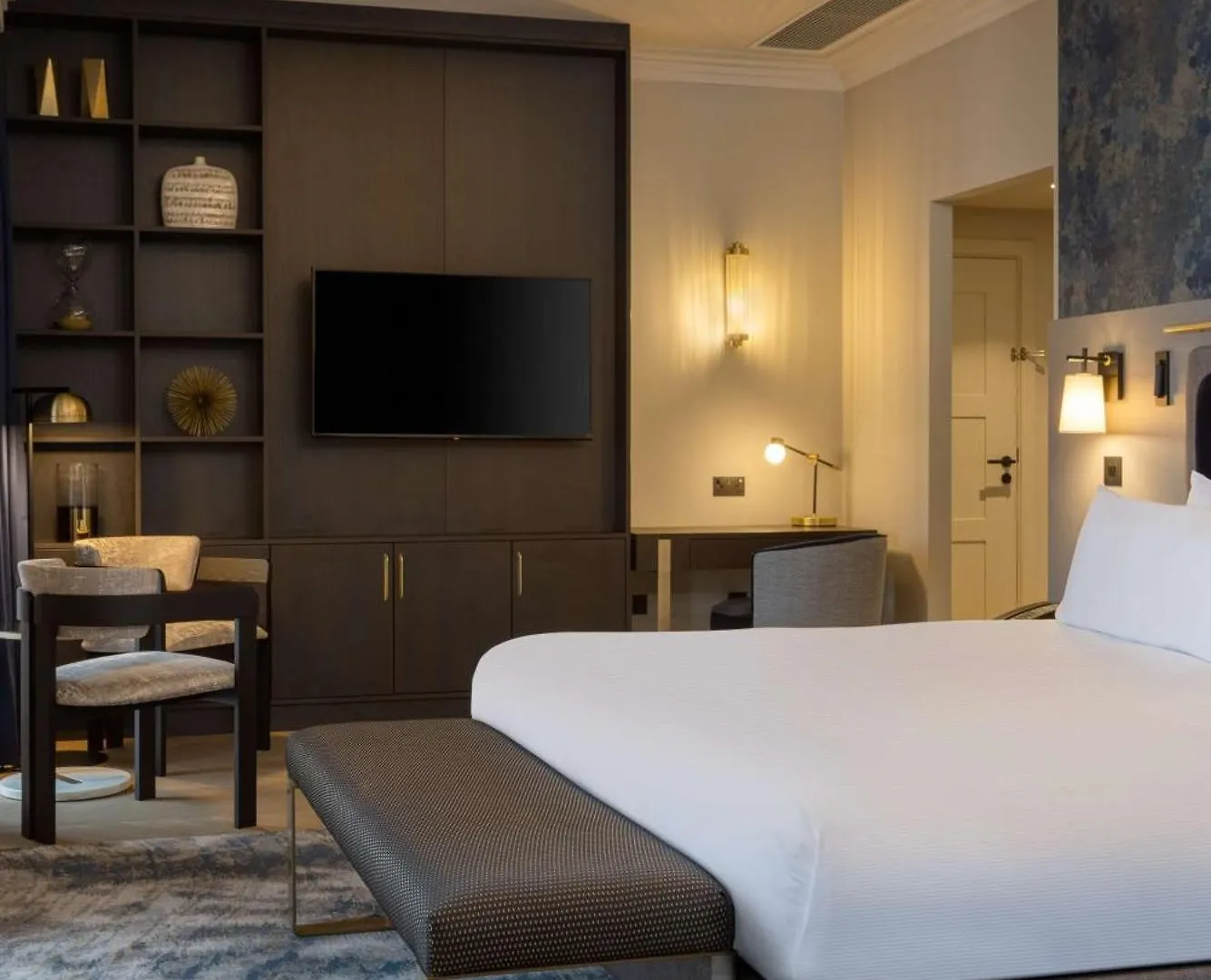 Doubletree By Hilton Brighton Metropole Hotel
