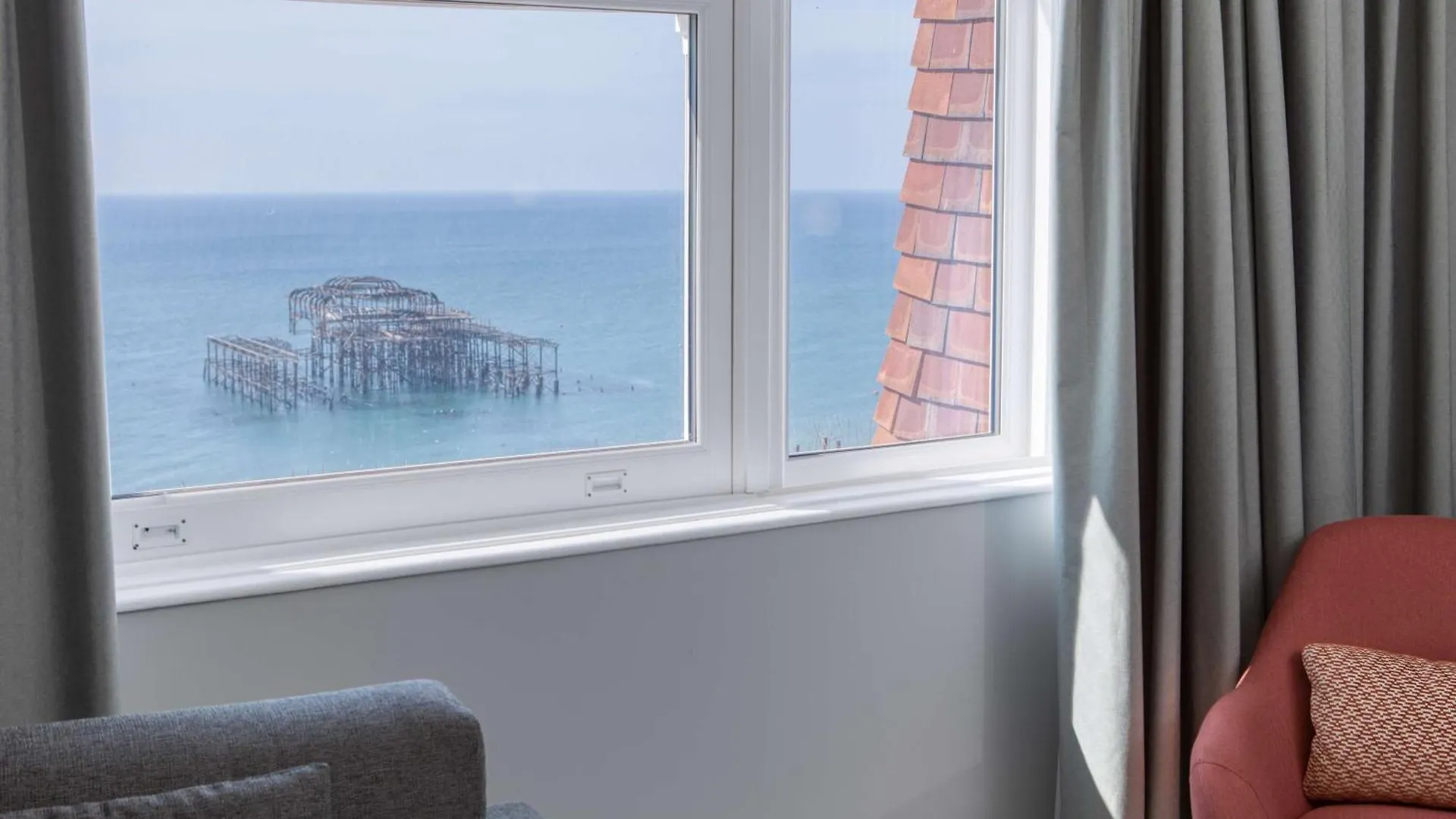 Doubletree By Hilton Brighton Metropole Hotel