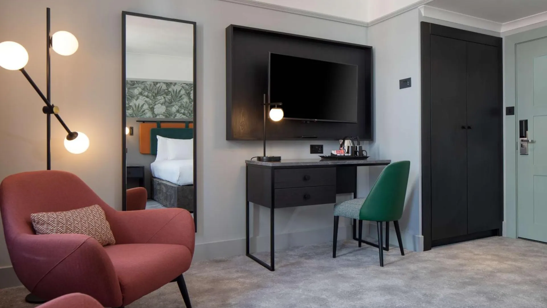 Doubletree By Hilton Brighton Metropole Hotel