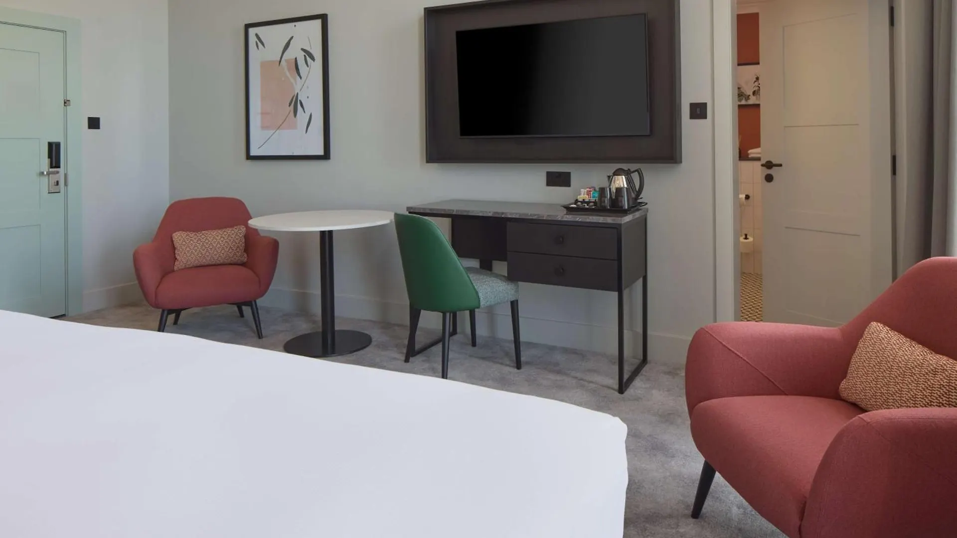 Doubletree By Hilton Brighton Metropole Hotel