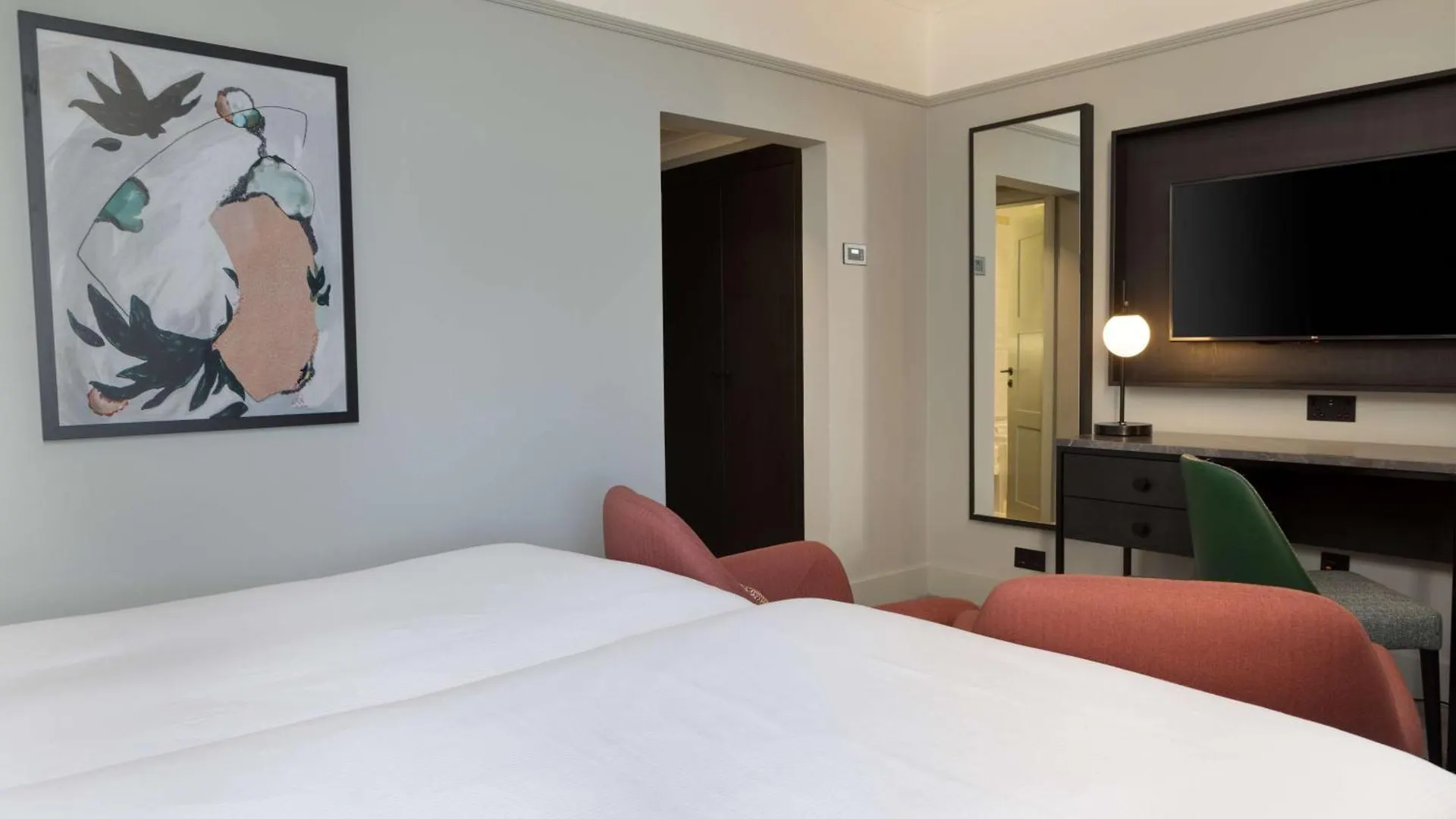 Doubletree By Hilton Brighton Metropole Hotel