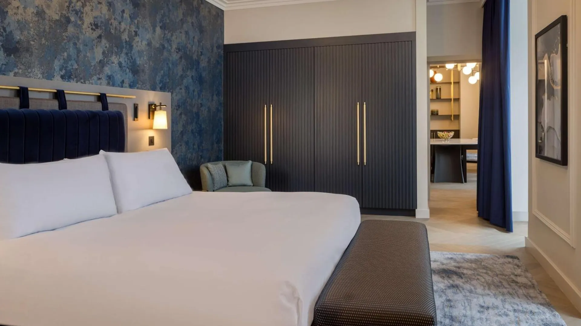 Doubletree By Hilton Brighton Metropole Hotel