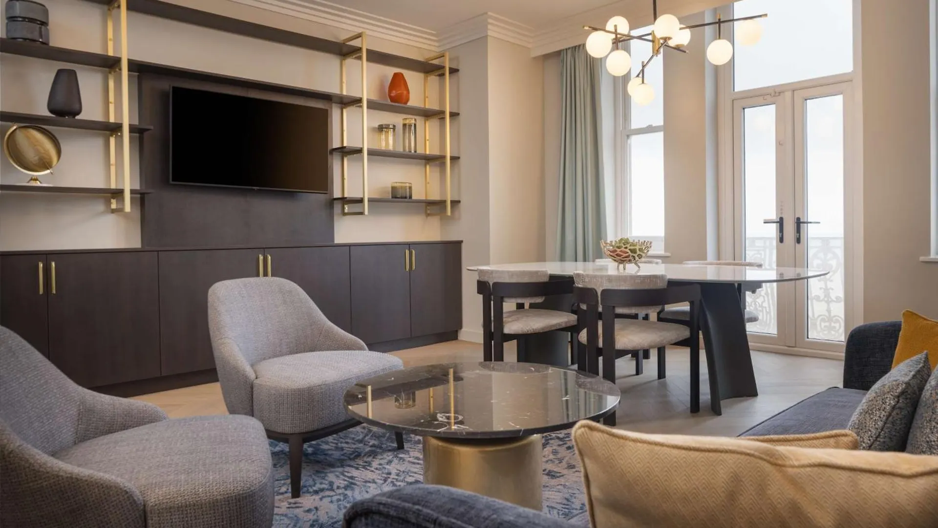 Doubletree By Hilton Brighton Metropole Hotell 4*,